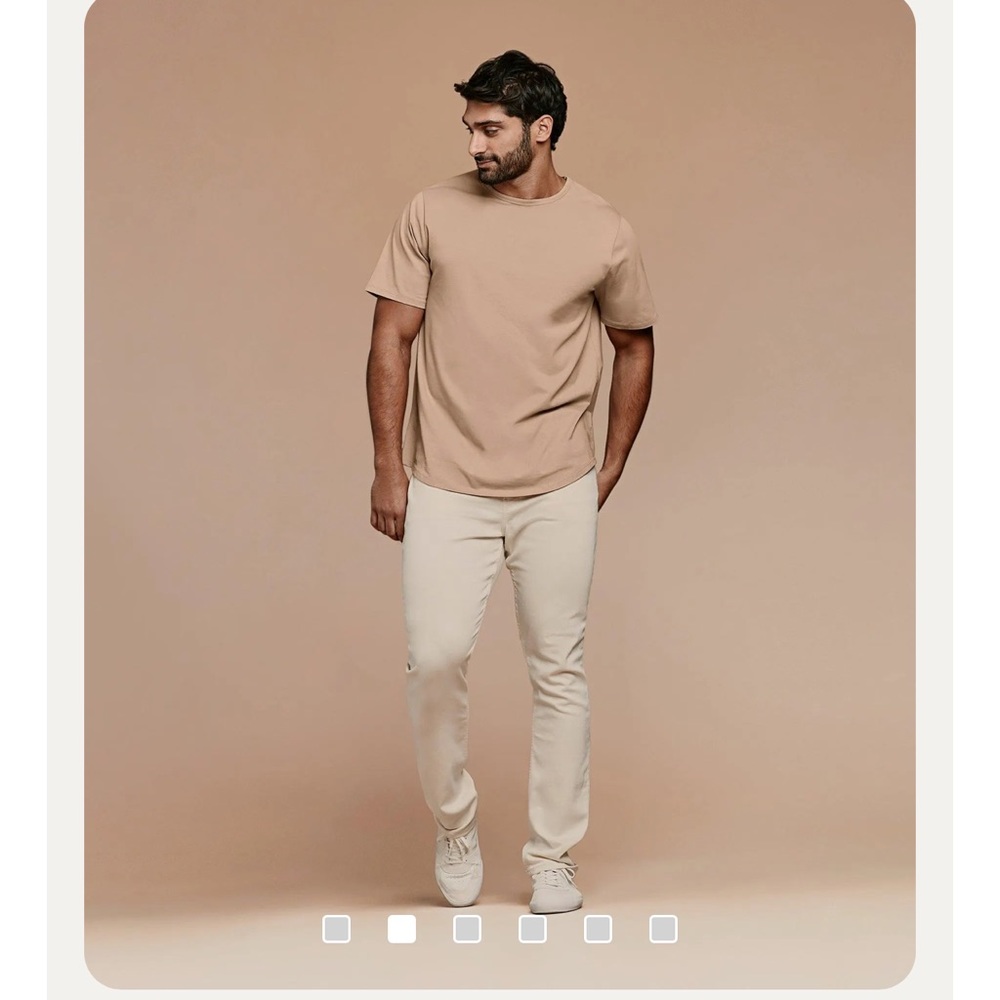 Men’s Nuuds curved hem short sleeve shirt in sand